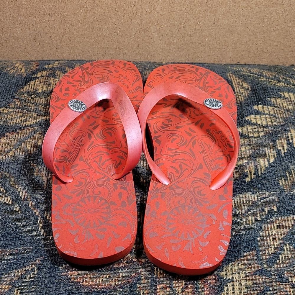 Ugg Women's Red Flip Flops- Size 8 - Picture 2 of 5